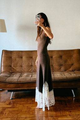 LONG DRESS WITH CONTRAST LACE - Zara фото 6