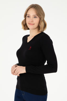 Женский черный базовый свитер Неожиданная скидка в корзине