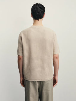 Футболка из фактурной ткани / Zarina фото 12