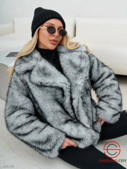 Шуба искусственная короткая