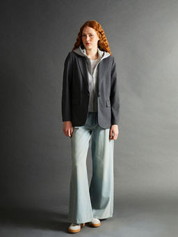 Kap??onlu Kad?n Blazer Ceket