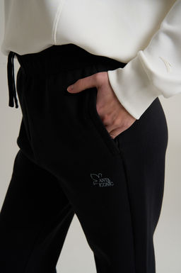 Брюки трикотажные Черный ICONIC Knit Track Pants