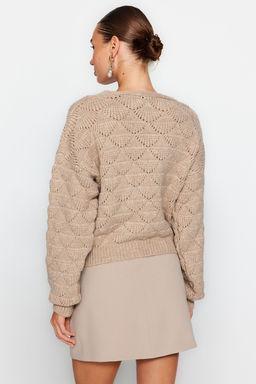 TRENDYOLMILLA Vizon Ajurlu/Delikli V Yaka Triko H?rka TWOAW24HI00311  фото 5