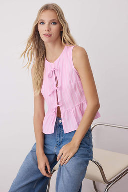 Trendyolmilla Mavi Cizgili Onden Baglama Detayl? Kolsuz Dokuma Bluz TWOSS24BZ00651  фото 2