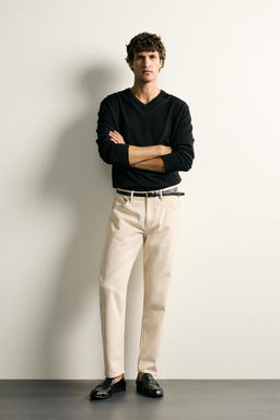 JEANS SLIM TAPERED FIT / Crudo