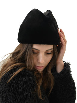 П26-22 Пилотка мех черный