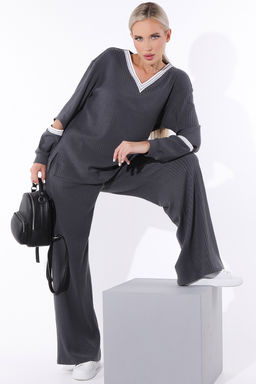 Костюм Особенно актуально (трюфель)