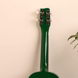 Сувенирный музыкальный инструмент гитара-укулеле «Любовь», 55×20×6 см