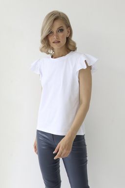 Футболка с рукавами- крылышками