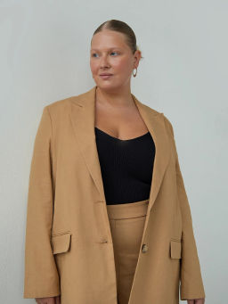 Жакет прямого кроя