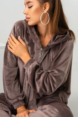 Женский костюм оверсайз из велюра Happyfox