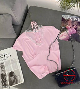 Футболка женская с гипюром