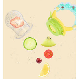 Ниблер для прикорма Крошка Я, с силиконовой сеточкой, ручка-погремушка, цвет зеленый