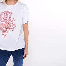 Футболка женская «Дракон», принт белый, красный, размер 46