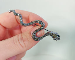 Брошь-кулон ЗМЕЙКА