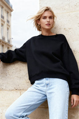 Siyah Kal?n Ici Polarl? Regular/Normal Kal?p Bisiklet Yaka Basic Orme Sweatshirt TWOAW24SW00101