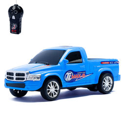 Машинка на пульте управления Пикап, радиоуправление, масштаб 1:24, работает от батареек, цвета МИКС