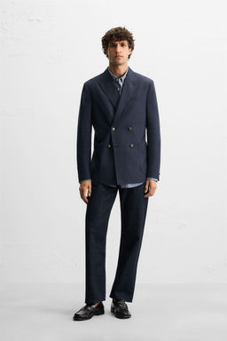 DOUBLE-BREASTED WOOL BLEND BLAZER
