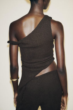ASYMMETRIC TEXTURED TOP - Zara фото 5