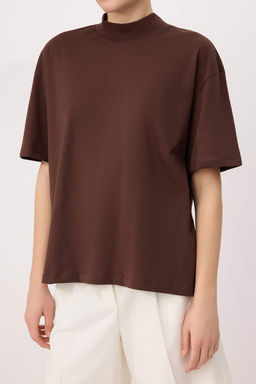 Kahverengi %100 Kal_n Pamuklu Dik Yaka Truvakar Kol _rme T-Shirt TWOSS24TS00074 - Trendyolmilla фото 3