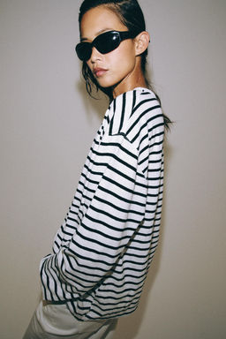 CAMISETA ALGOD?N Y LINO RAYAS / Negro / Blanco - Zara фото 3