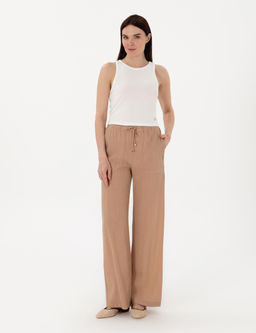 Beyaz Extra Slim Fit Crop Ti__rt