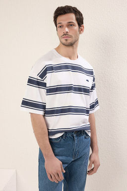 TRENDYOL MAN Beyaz Oversize/Genis Kesim Cizgili Kal?n %100 Pamuk Tok Kumas T-shirt TMNSS25TS00020 - Trendyolmilla фото 2