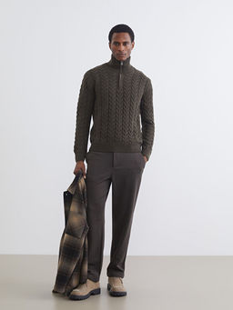 Dik Yaka Erkek Triko Kazak