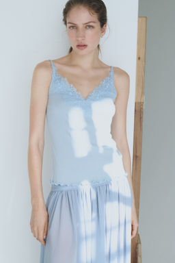 Top de tirantes finos con ribete de encaje - H&m фото 7