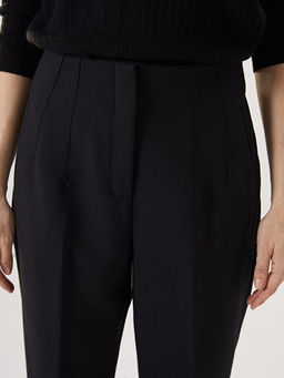 Standart Kal?p Pileli Kad?n Pantolon