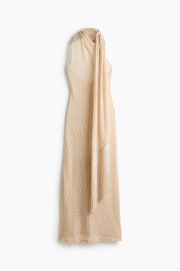 Vestido efecto crochet con cuello fular