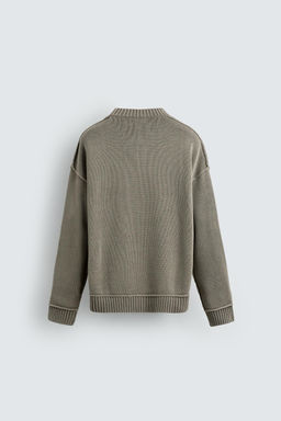 WASHED PRINT SWEATER