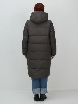 Пальто зимнее утепленное с капюшоном женское темно-коричневого цвета 7623TK - Visdeer фото 16