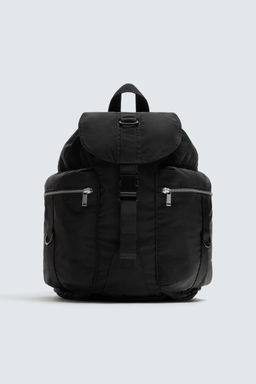 TECHNICAL FLAP BACKPACK