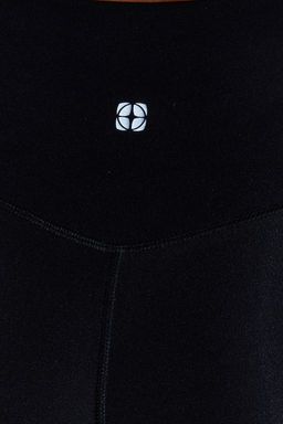 TRENDYOLMILLA K?rm?z? F?rcal? Soft Kumas Ic Bel Cep Detayl? Orme Spor Sort/K?sa Tayt THMSS24TY00020 фото 17