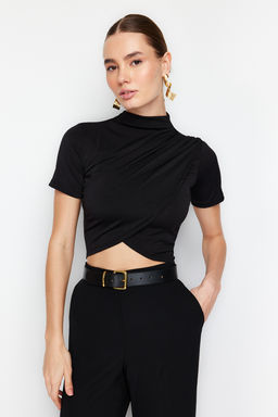 Siyah Dik Yaka K?sa Kollu Drapeli Crop Bluz Orme Bluz TWOSS24BZ00422