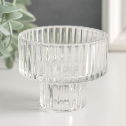 Цена за 2 шт. Стеклянный подсвечник «Торт», двухсторонний, прозрачный, d=2 и 5 см; 6.2×6.2×5 см