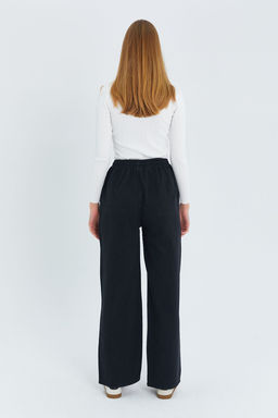 Siyah Cep Detayl? Kot Gorunumlu Wide Leg/Genis Paca Dokuma Pantolon TWOSS25PL00076
