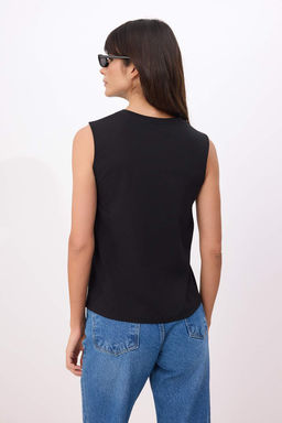 Siyah Duz Regular Bisiklet Yaka Kolsuz Buzgulu Uzun %100 Pamuk Orme T-Shirt TWOSS26TS00195 - Trendyolmilla фото 4