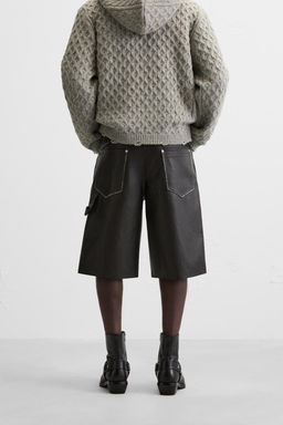 LEATHER-EFFECT BERMUDA SHORTS WITH BELT - Zara фото 3