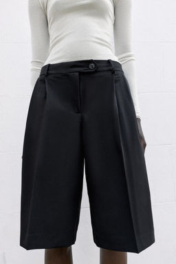BERMUDA LARGA PLIEGUES / Negro - Zara фото 3
