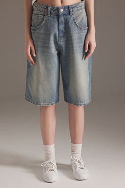 Mavi Soluk Efekt Vintage Normal Bel Denim Jorts Bermuda TWOSS25SR00150