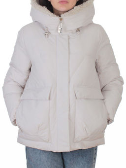 8809 LT. BEIGE Куртка зимняя женская (150 гр. холлофайбер)