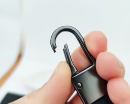 Брелок с карабином в коробочке - Vel vett фото 4