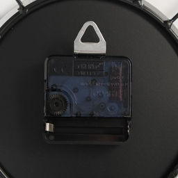 Часы настенные интерьерные «Маурен», серия: Ажур, бесшумные, плавный ход, 50×55 см, d=15 см, от батарейки 1хАА