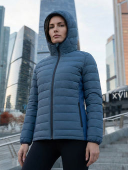 Куртка женская гибридная стёганая с капюшоном с графеновой подкладкой синего цвета 9622_1S