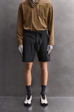 BERMUDA T?CNICA CARGO / Negro - Zara фото 2