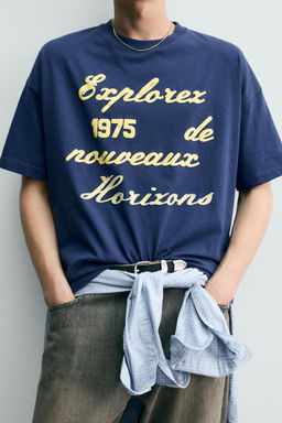 CAMISETA  BORDADO ESTAMPADO COMBINADOS / Marino