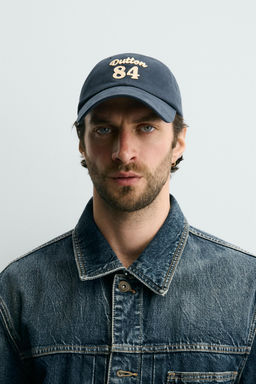 GORRA TEXTO BORDADO / Azul