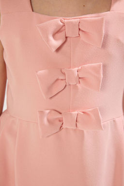 Pembe Kurdele Detayl? Mini Me Anne-K?z Bayraml?k Dokuma Elbise TKDSS25EL00046 - Trendyolmilla фото 5